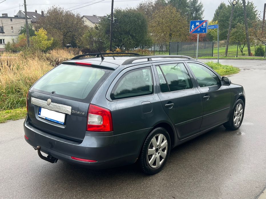 Skoda Ocatvia*1.4benzyna*2010r*Climatronic*grzane siedzenia*HAK*