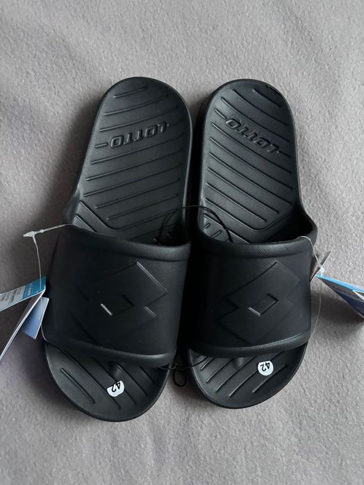 Lotto Męskie czarne klapki rozmiar 40  nowe z metką