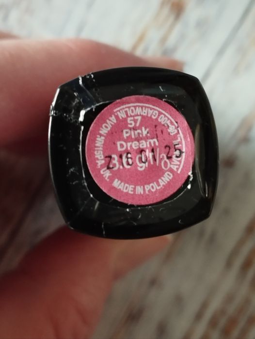 Avon Ultrakremowa szminka Pink Dream