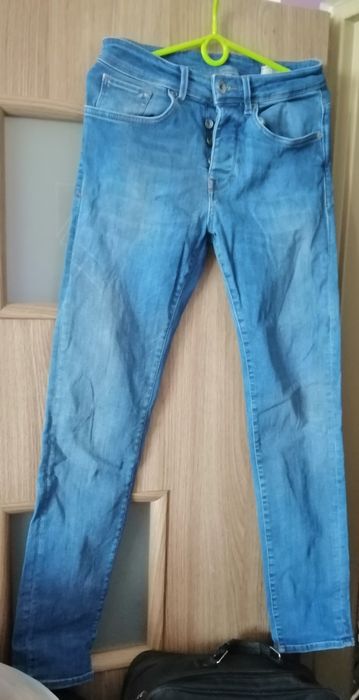 Sprzedam spodnie jeansowe