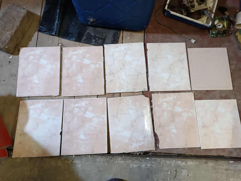 Плитка  керамічна  20х25   б/у залишки