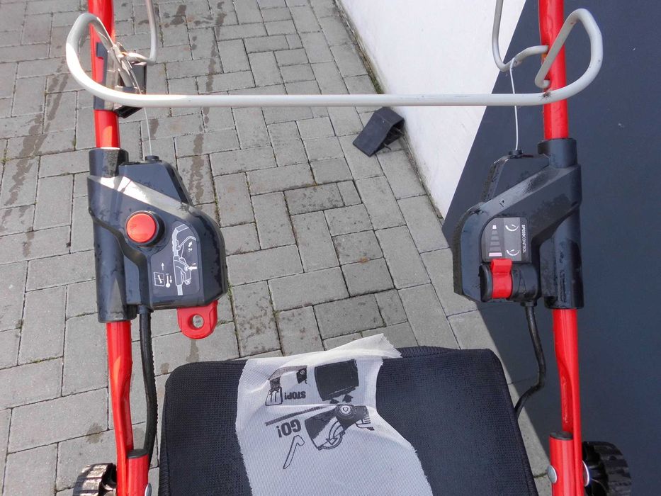 Kosiarka akumulatorowa Einhell 47cm - napęd