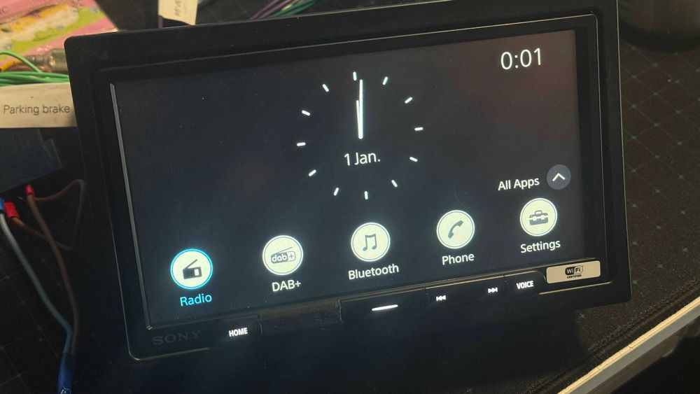 Sony XAV-AX4050 – Wireless Apple CarPlay / Android Auto / DAB+ / Bluetooth