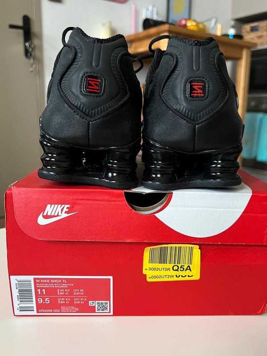 Buty sportowe Nike Shox TL Black R.37.5