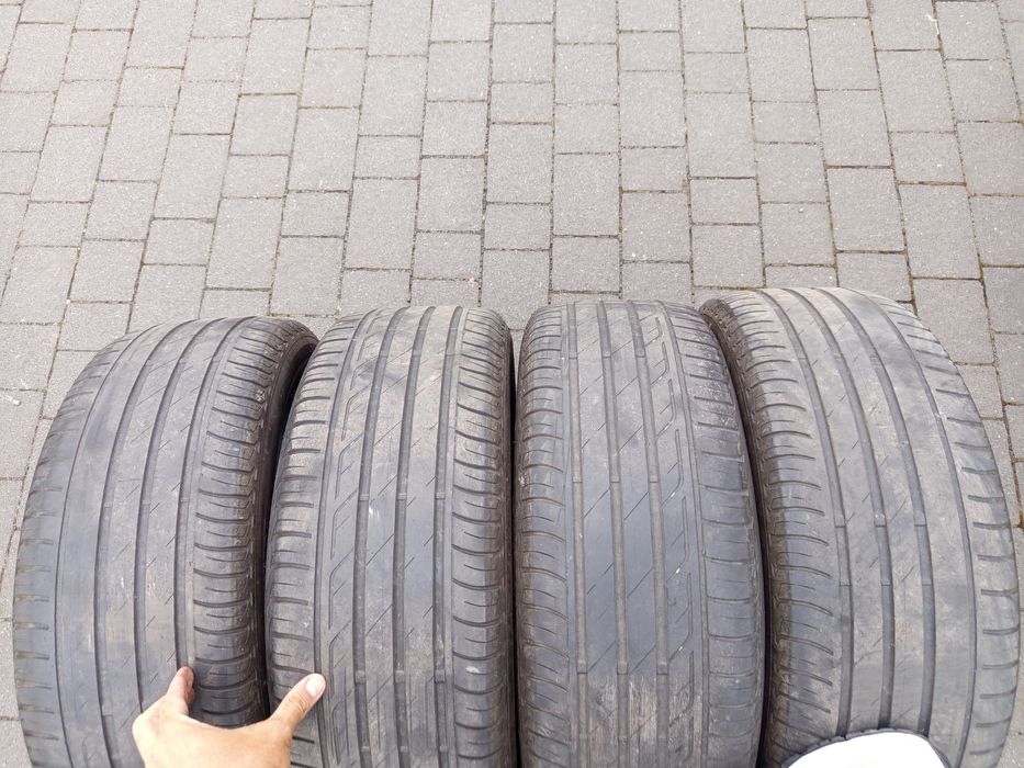 Bridgestone turanza 215/55/17 letnie