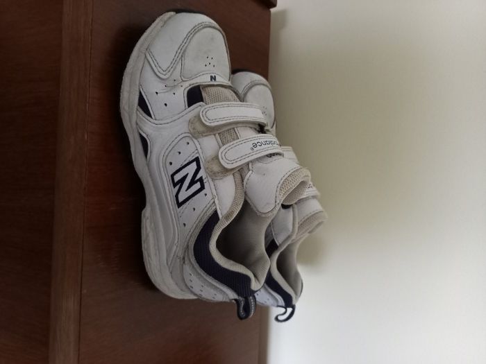 Buty dziecięce New Balance rozmiar 32,5