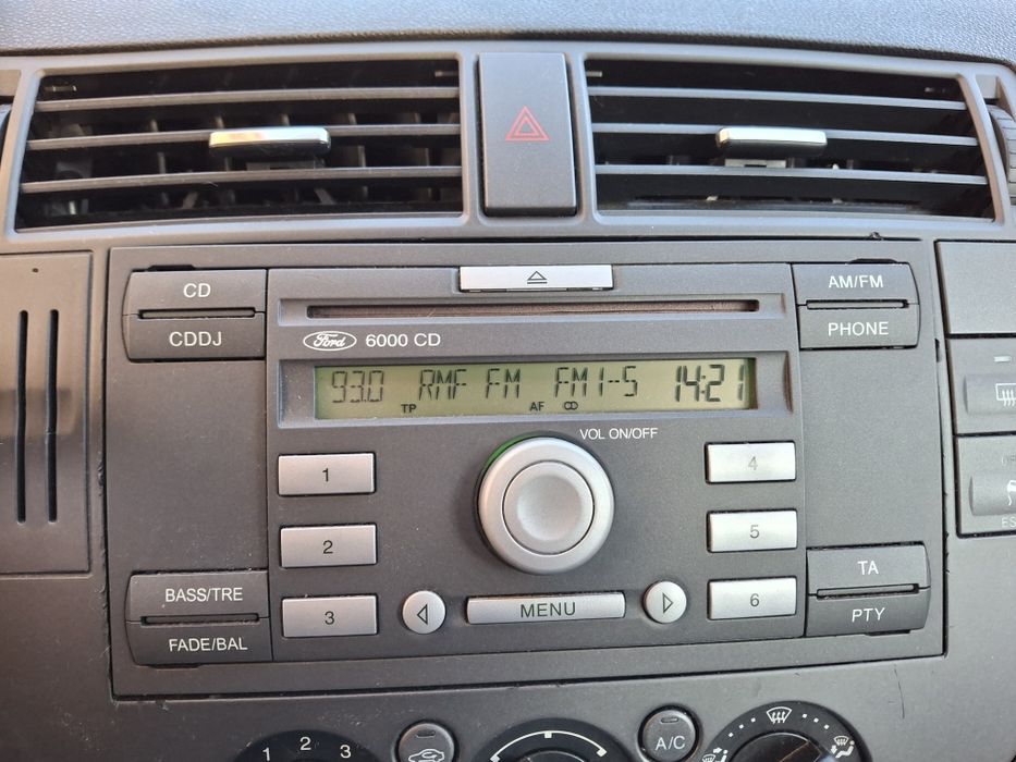 Radio samochodowe Ford  sprzedam