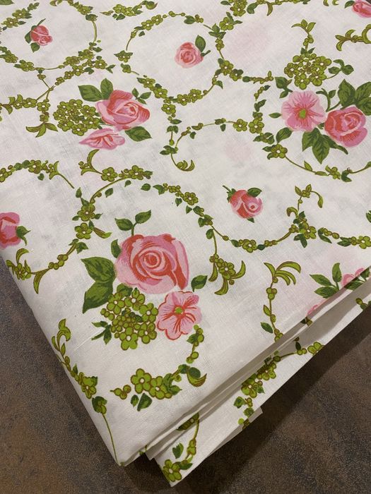 Tkanina w róże w metrażu, bawełna