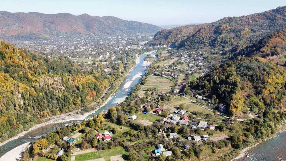 Без % Продаж будинку з ділянкою 0,60 га с. Міжброди, Чернівецька обл.