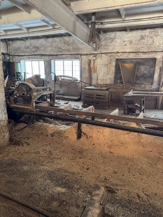 Меблеве виробництво