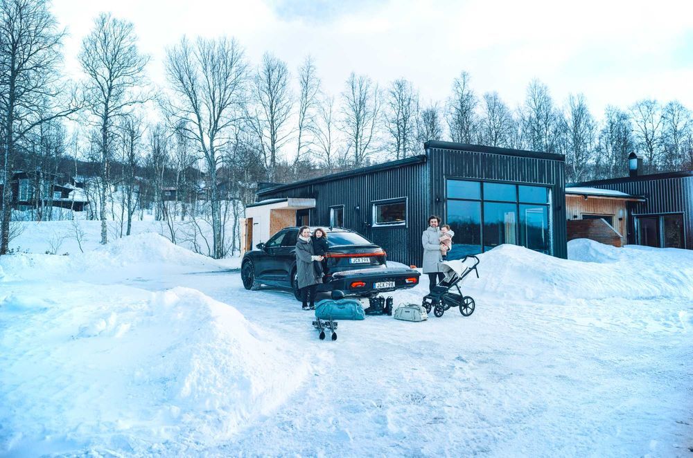 Box + Platforma na hak holowniczy Thule Arcos XL  450 litrów