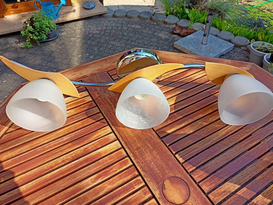 Lampa sufitowa 3 żarówki . Drewno - metal