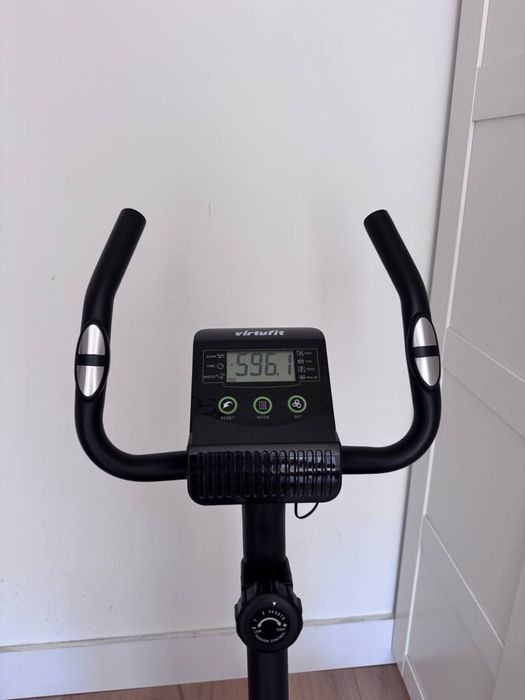 bicicleta estática para uso doméstico
