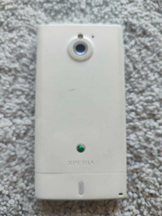 Telemóvel SONY Xperia Miro