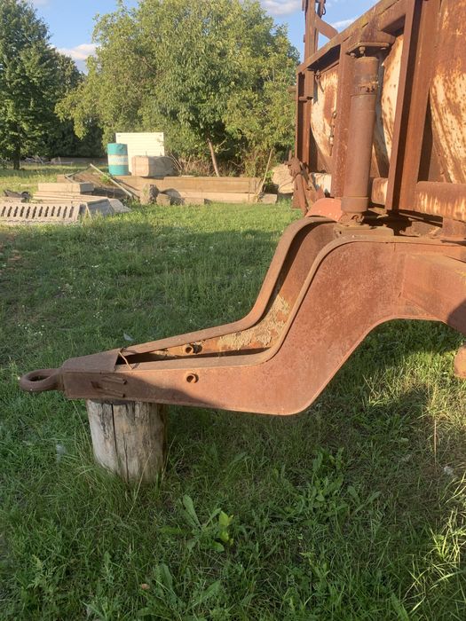 Причіп ПТС-9