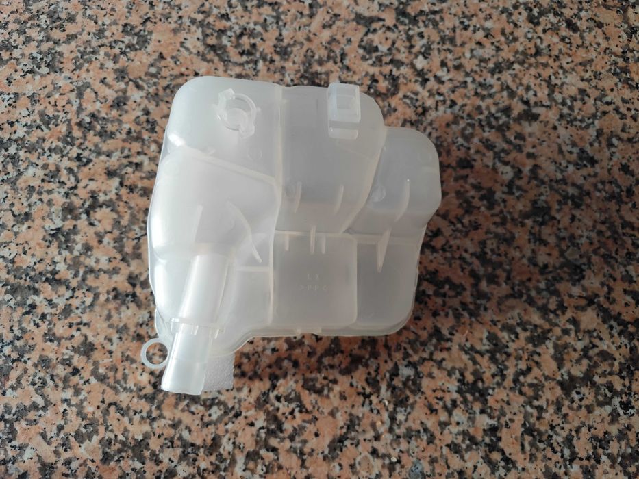 Vaso de expansão Opel Astra J (novo, sem sensor)