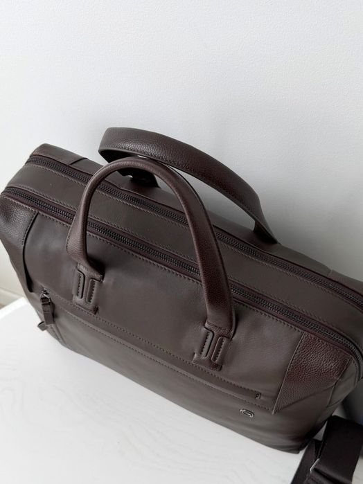 Шкіряна сумка під ноутбук та документи Piquadro