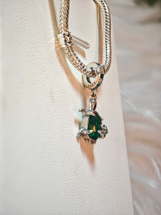 Charms zielony żółwik
