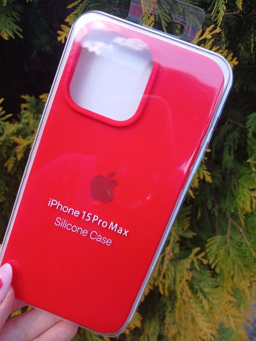 Продам чехол для iPhone 15 Pro Max