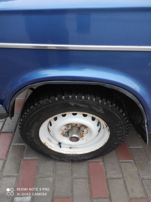 автомобіль ваз-2106