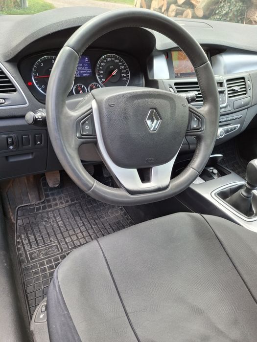 Renault Laguna coupe