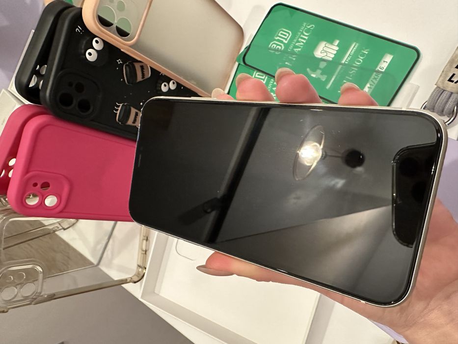 iPhone 11 64GB White