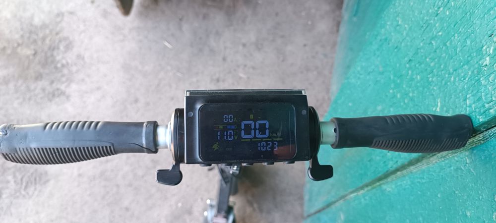 Продається  електросамокат