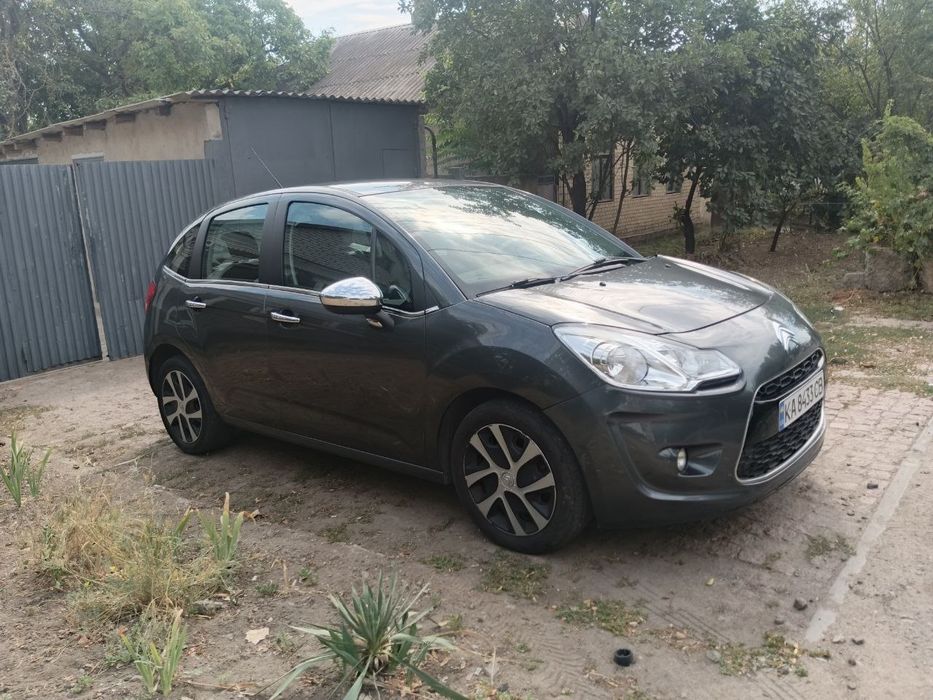 продаю Citroen C3, 2012, 1,4 дизель, автомат