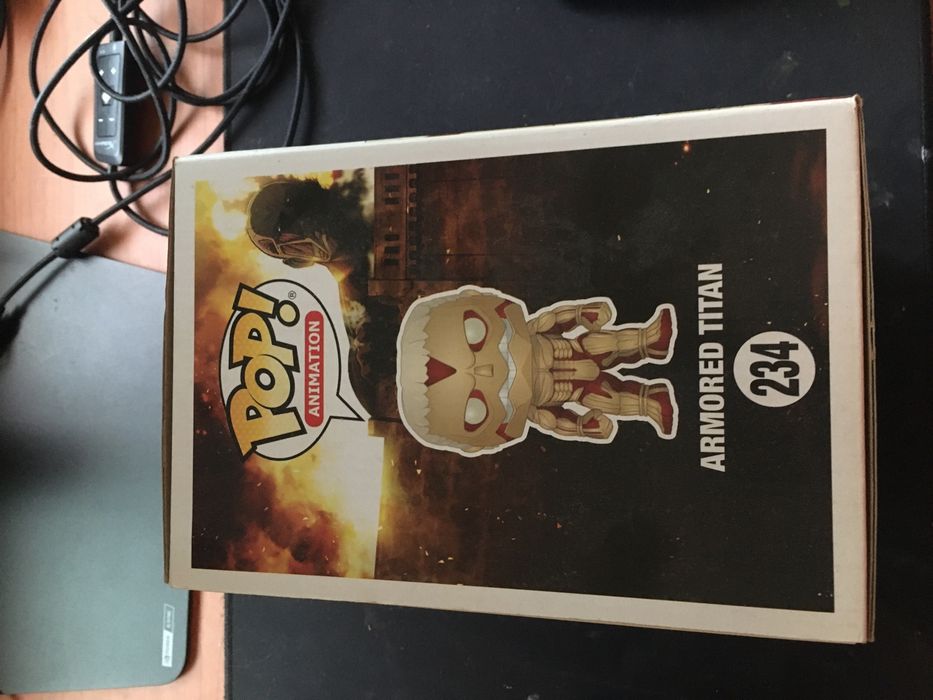 Pop Figure Armored Titan