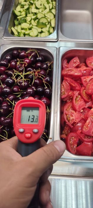 Вітрина саладетта холодильна,KUM salad 2м