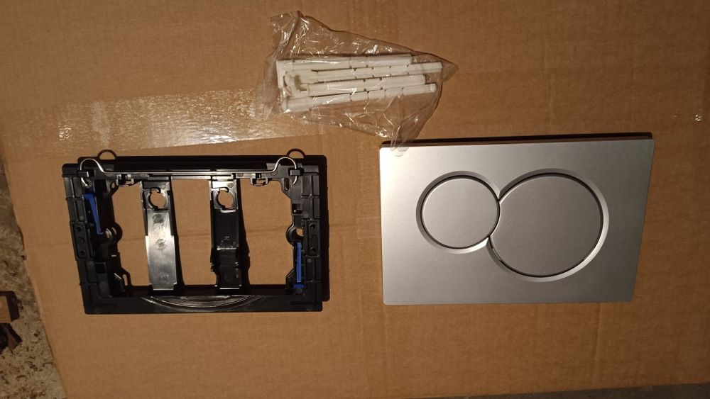 Placa para autoclismo de função dupla