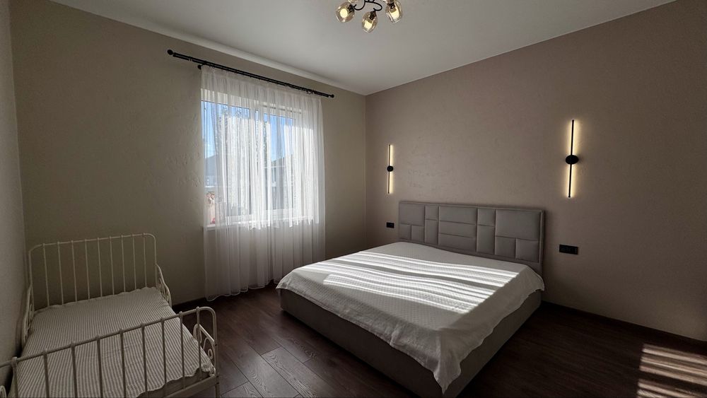 Продаж будинку з ремонтом в Білогородці! З підвалом! З гаражем! Без комісії