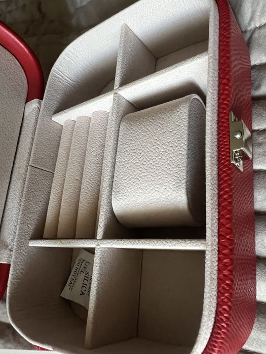 Шкатулка(кейс,бокс) для украшений