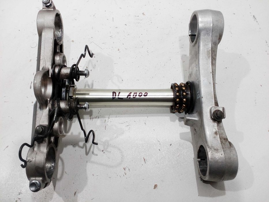 Suzuki DL 1000 V strom półki górna dolna sztyca komplet półek 02-09