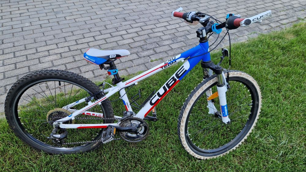 Rower dziecięcy CUBE Team 240