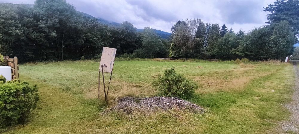 Piekna działka na sprzedaż nad jeziorem