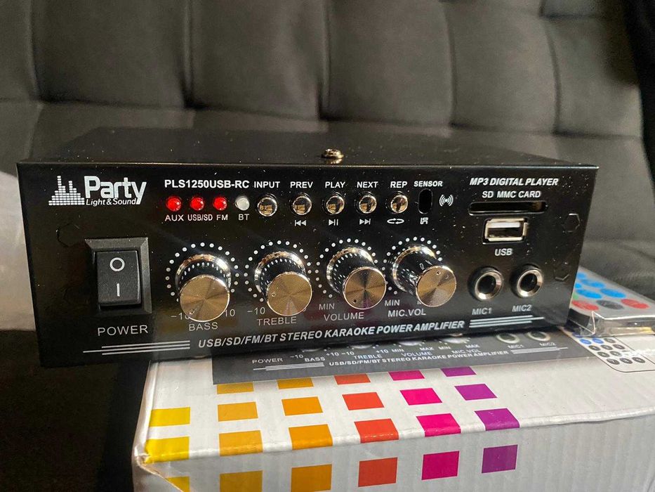 COLUNAS K 30 JBSYSTEMS + Amplificadores - 4 conjuntos para venda