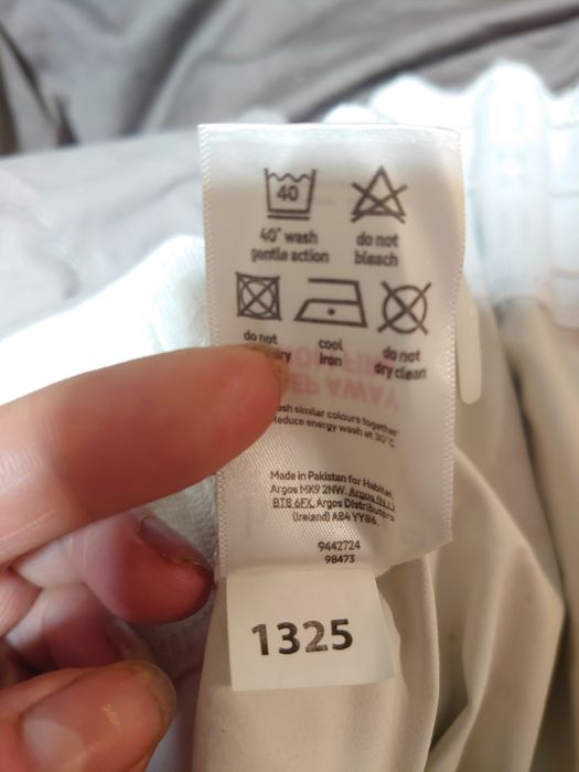 Готові штори блекаут. 2 штуки. прорезинені