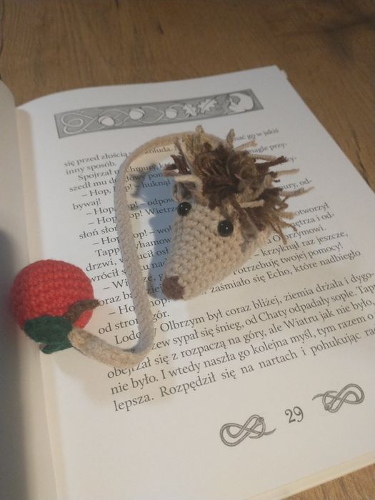 Reksio Jack Russell terrier zakładka do książki na szydełku