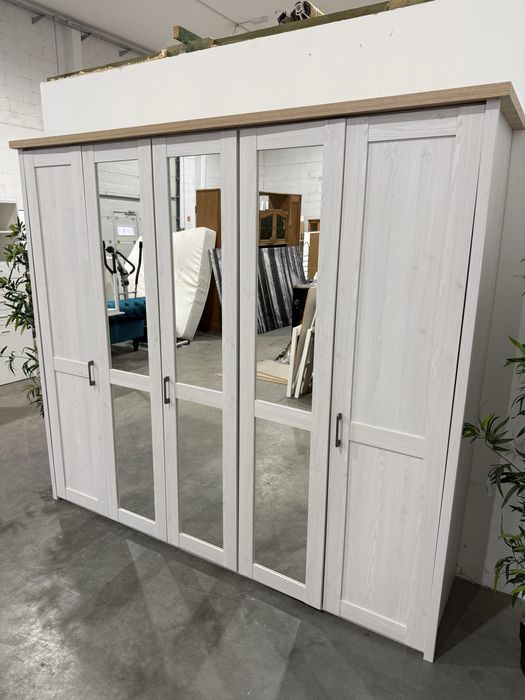 Ładna biała szafa z lustrem 240 cm super stan dowóz wysyłka