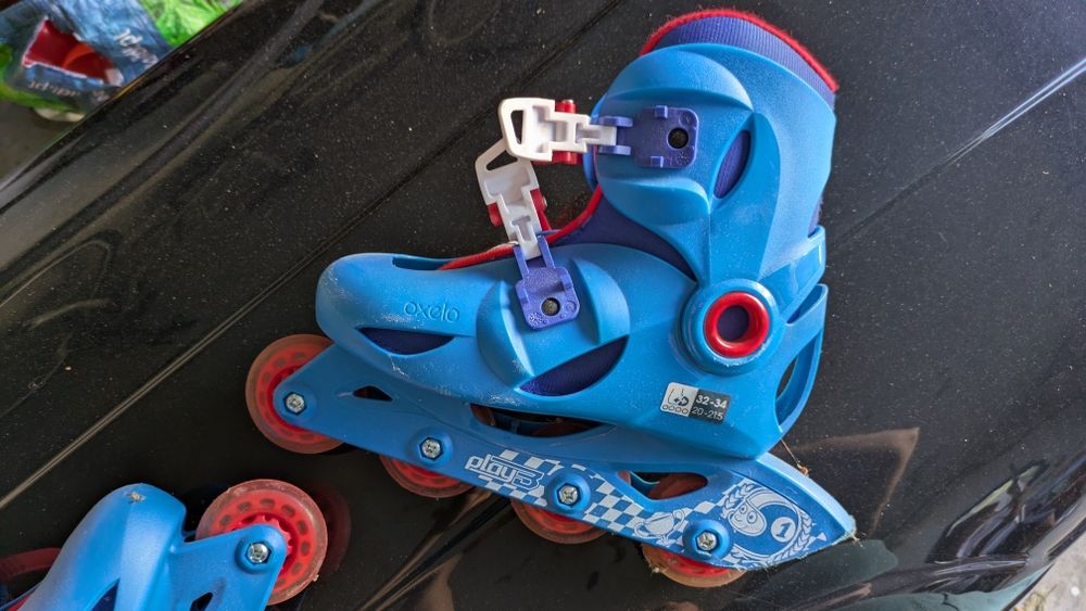 Patins em linha criança e proteção