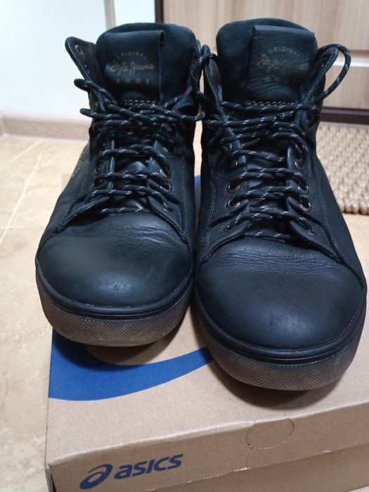 Мужские кожаные ботинки  42