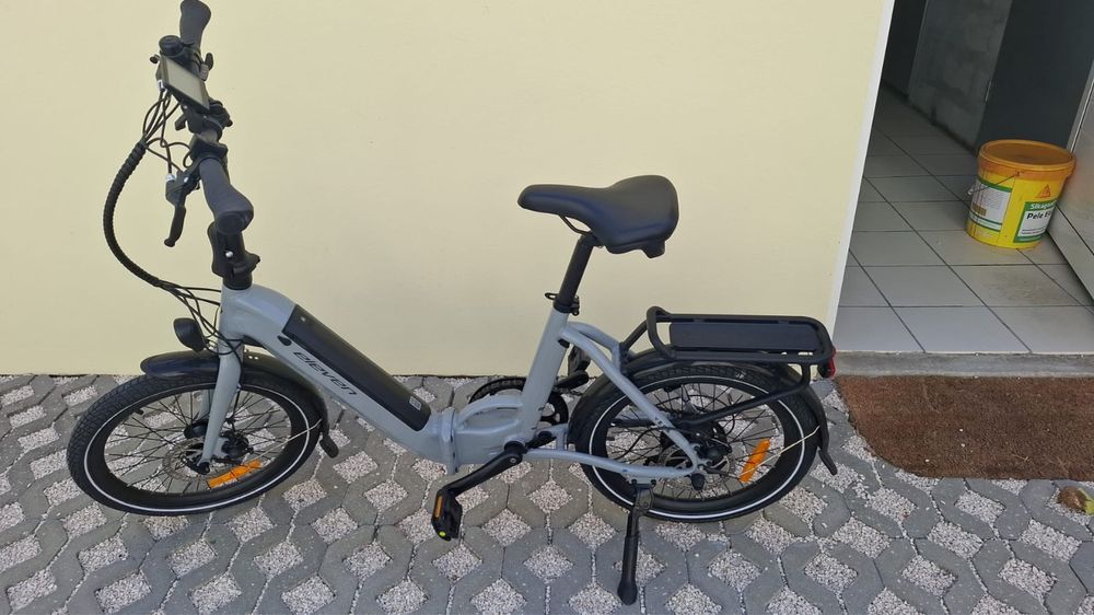 Bicicleta elétrica dobravel - Eleven Vega