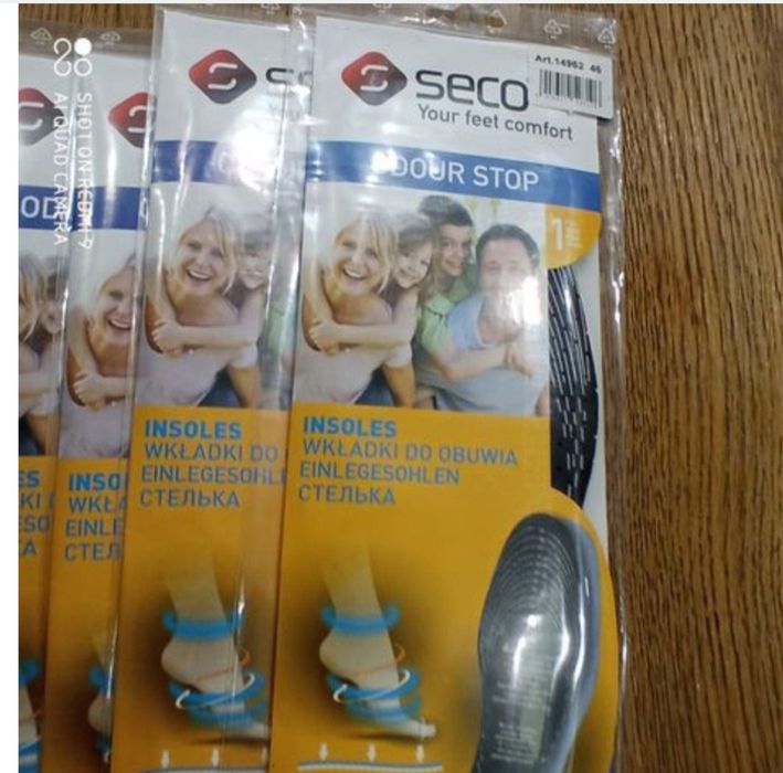 Wkładki do butów przeciwpotne z węglem aktywnym, nowe