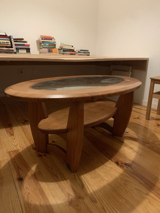 Mesa baixa “Arc”