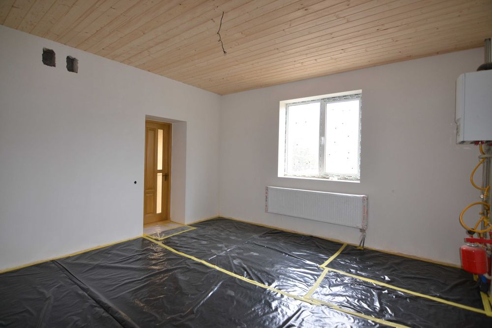 Продається Котедж на 17 номерів. Вигідна інвестиція в Карпатах.(63)