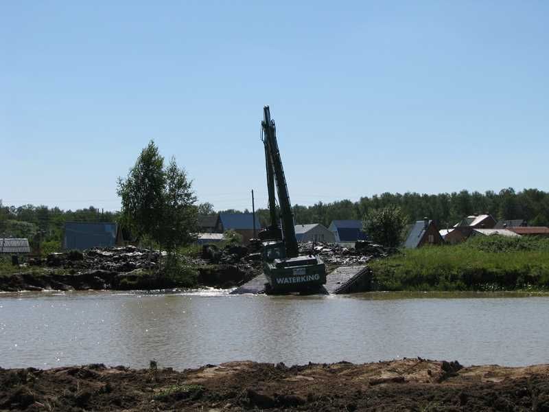 Очищення водойм річок,створення пляжу.Плаваючий Екскаватор Амфібія.