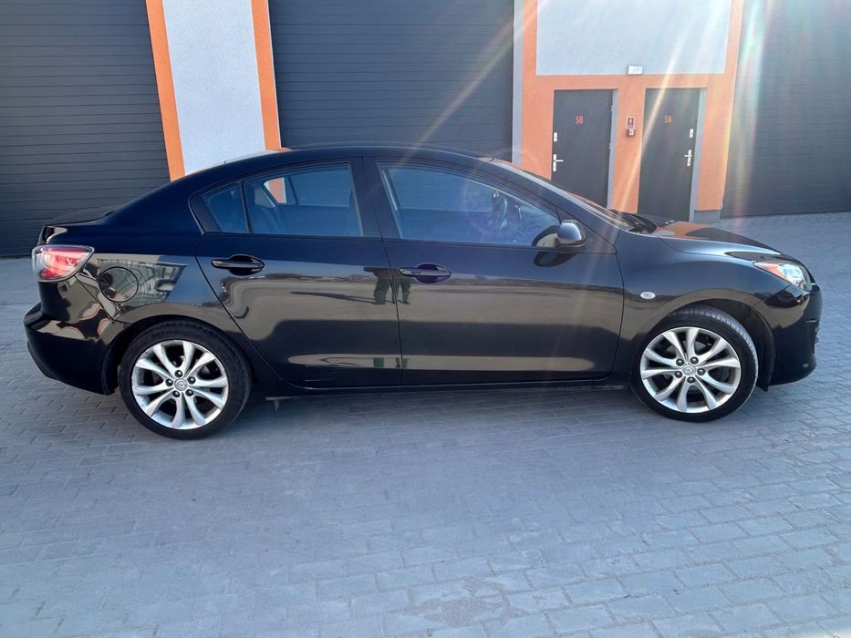 Mazda 3 Mazda 3• 1.6 Diesel• Ekonomiczna i niezawodna