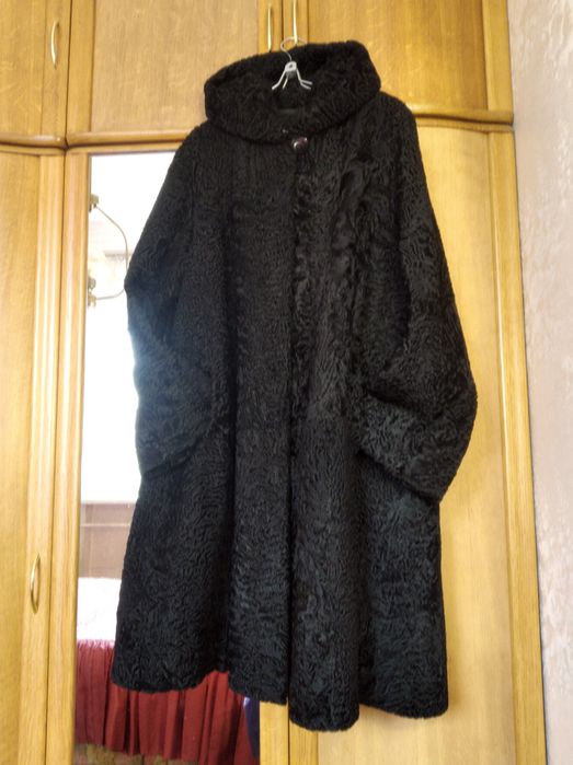 НОВАЯ luxury шуба+ манто из каракульчи(L-XL)дизайнер М. Волосовская.