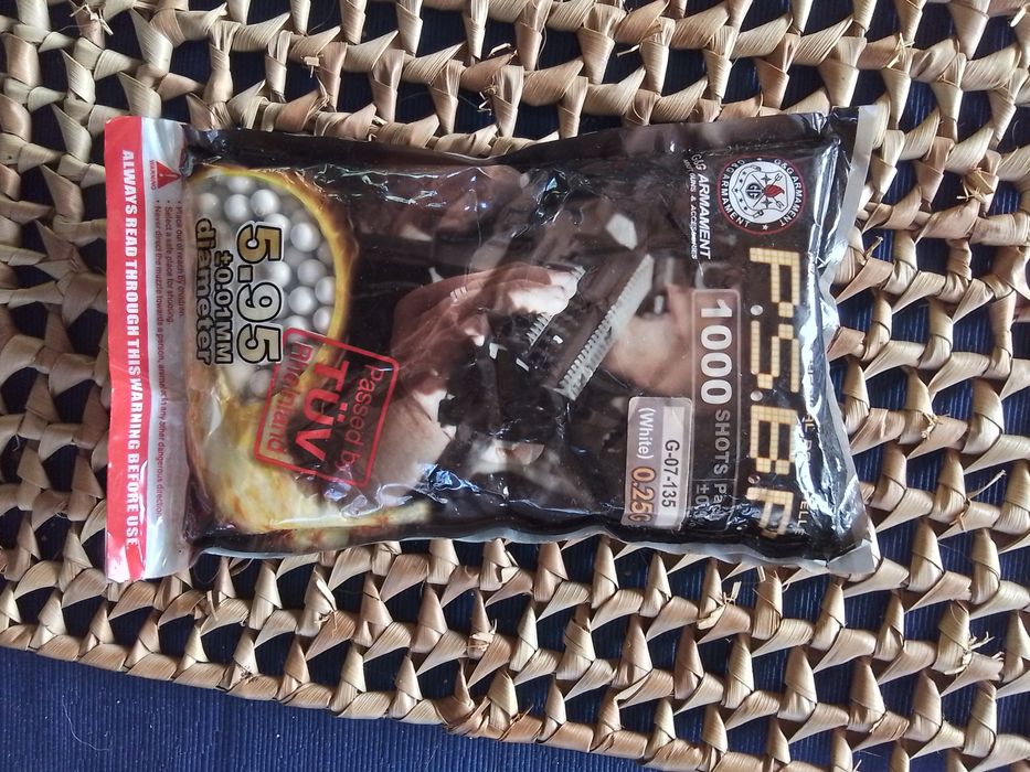 Bbs para airsoft 6 mm, 0,12g, 0,20g, 0,23g, 0,25g.